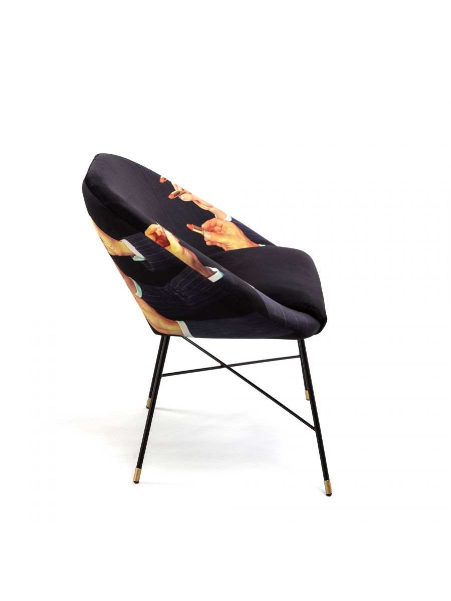 Padded Chair Lipsticks Black