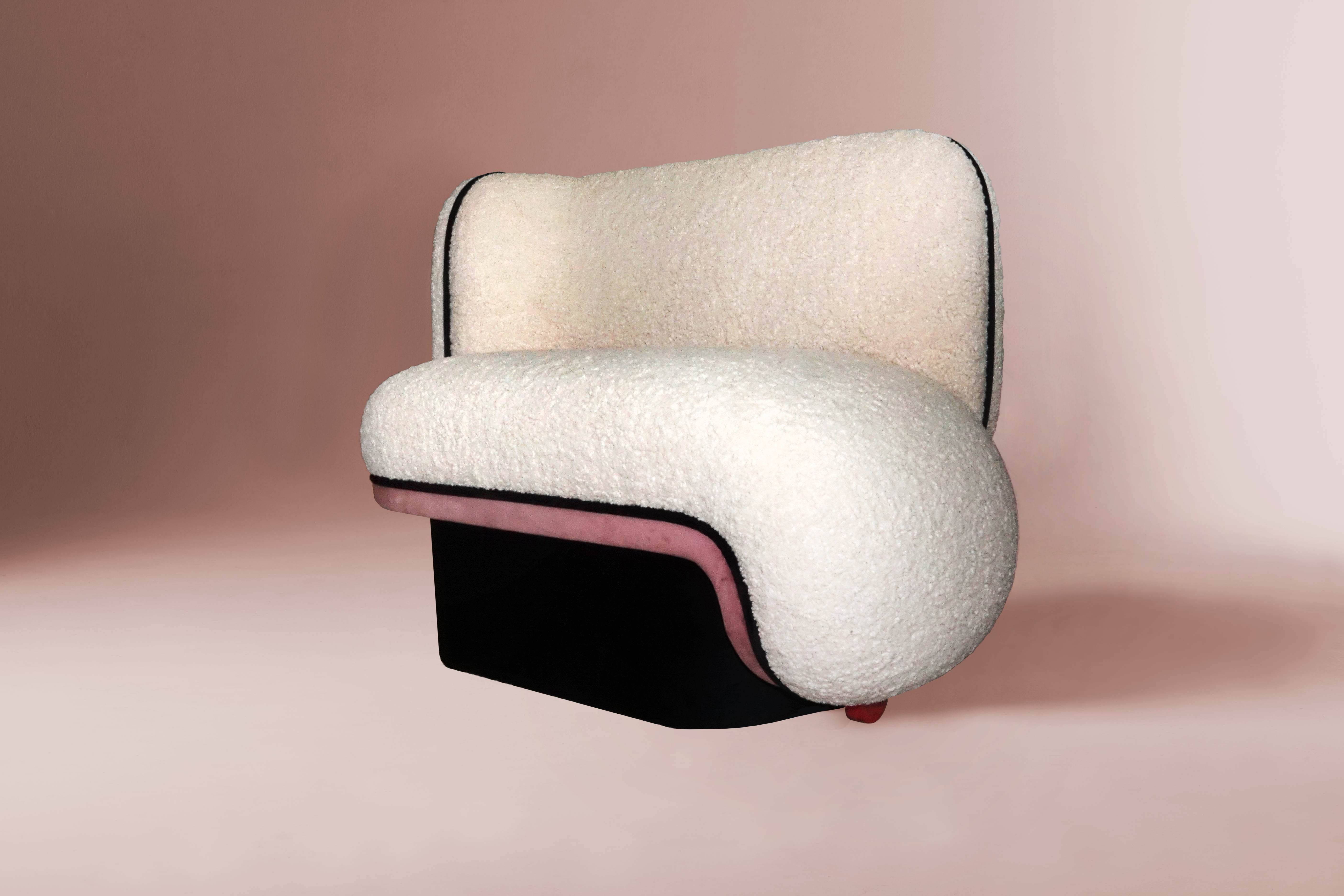 Elefante Arm Chair